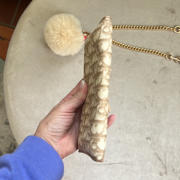 TRADED! VTG Christian Dior Tan Y2K 90s Bow Trotter WOC Clutch Wallet Pearl Chain - Picture 14 of 15